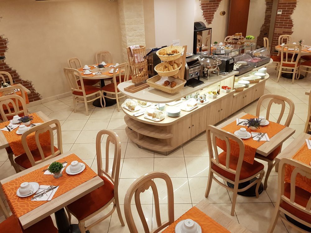Hotel Champerret Elysees Paris - Frühstück